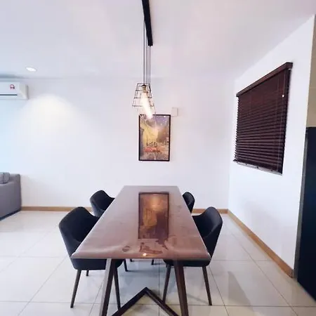 PromoConnected Train 2 Bedrooms - Above Mall Kuala Lumpur Exterior photo